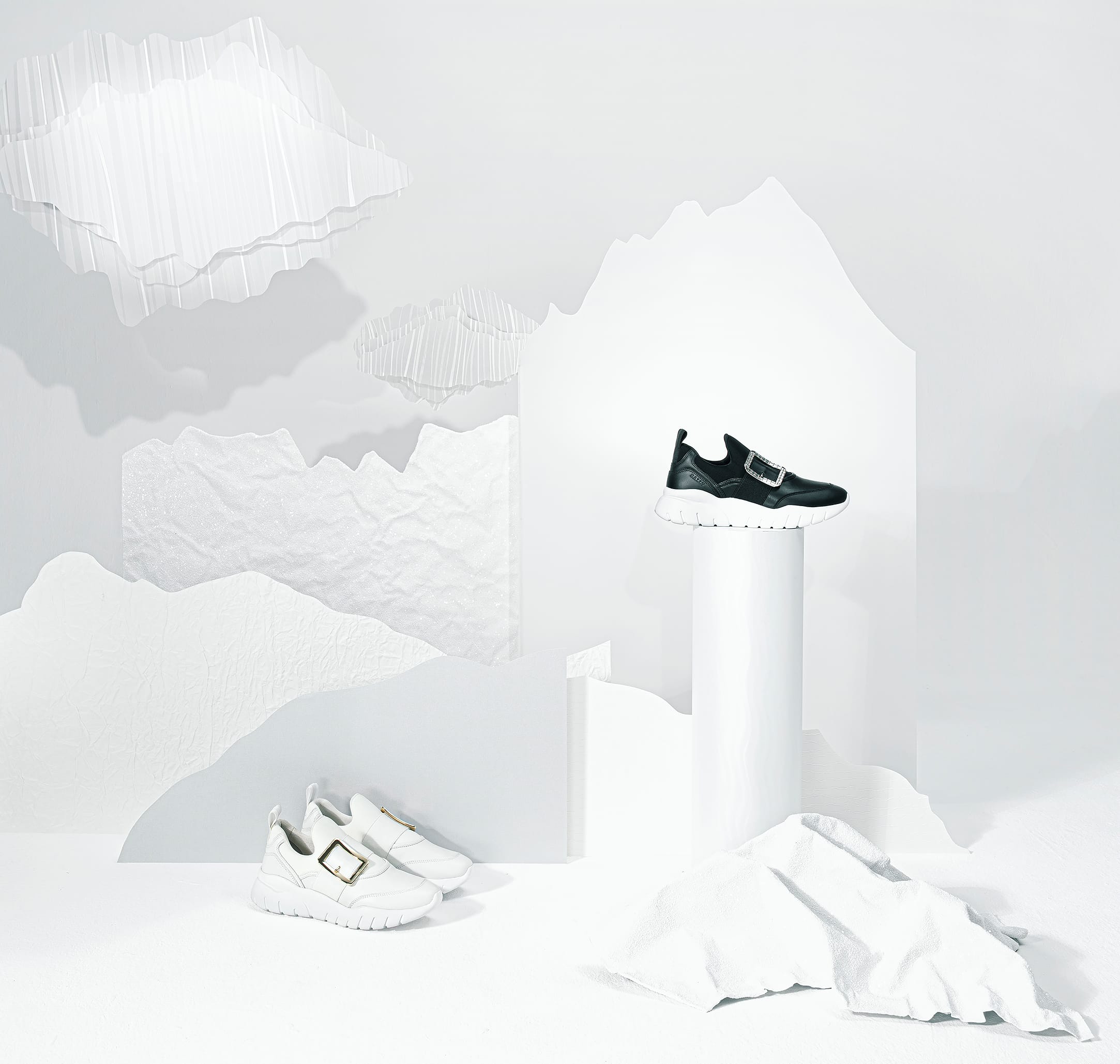 Paper sculpture resembling a mountainous silhouette